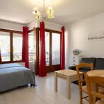 Studio Meuble
